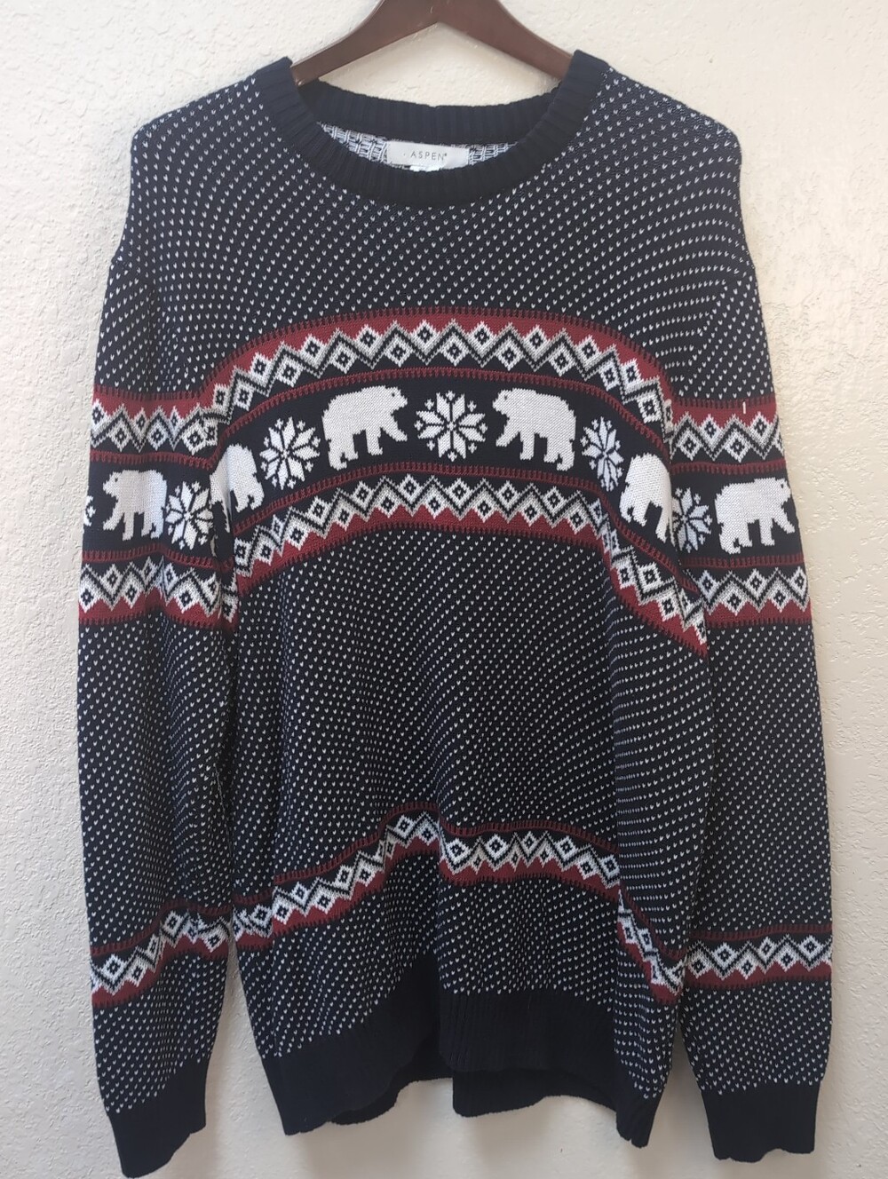 Aspen 100% Cotton Crew Neck Polar Bear + Snow Flake Winter Sweater. Size XL